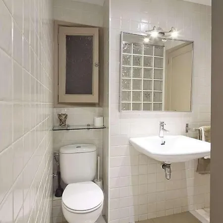 4-bedroom In Eixample 105 * Barcelona
