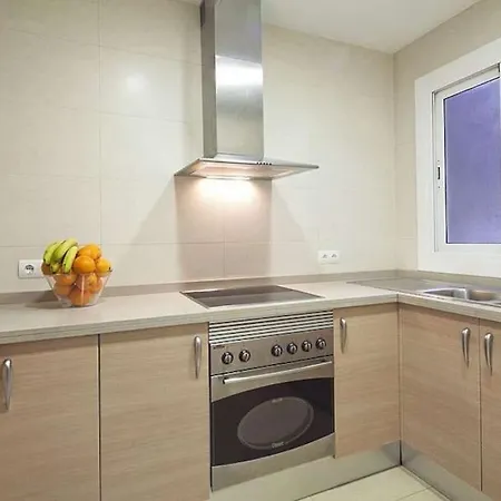 Apartmán 4-bedroom In Eixample 105 *